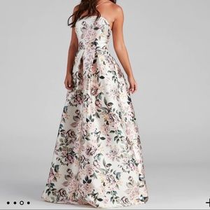 Floral ball gown size 5